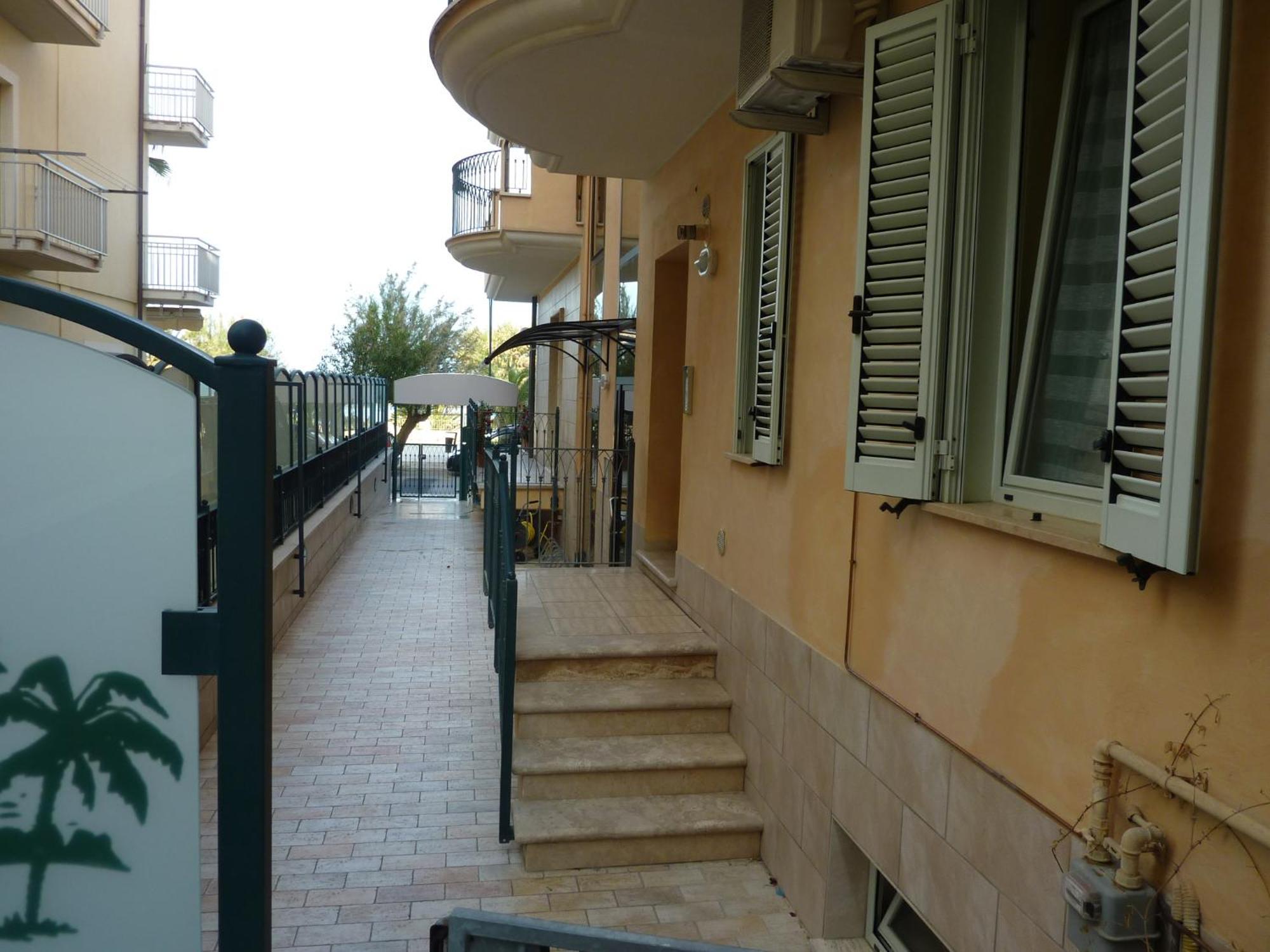 Beaurivage Aparthotel Σαν Μπενεντέτο ντελ Τρόντο Εξωτερικό φωτογραφία